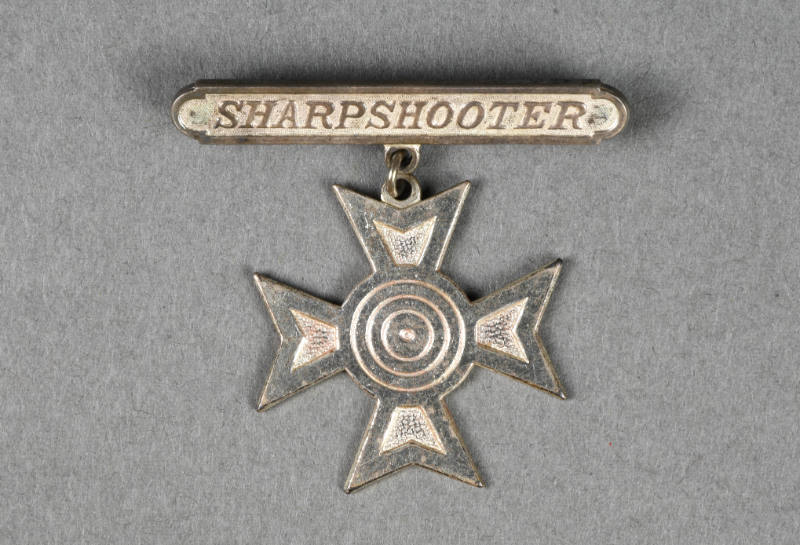 Badge, Military