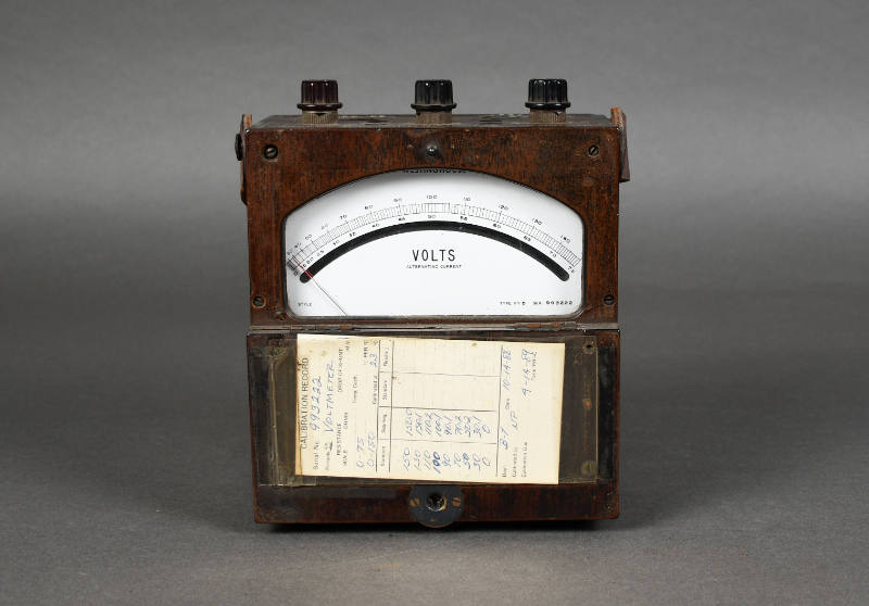 Voltmeter