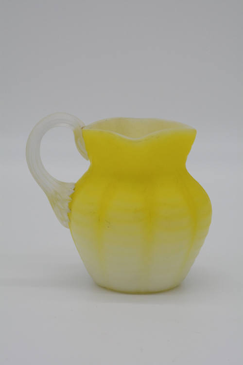 Pitcher, Cream