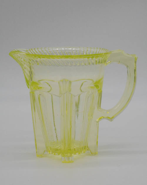 Pitcher, Cream