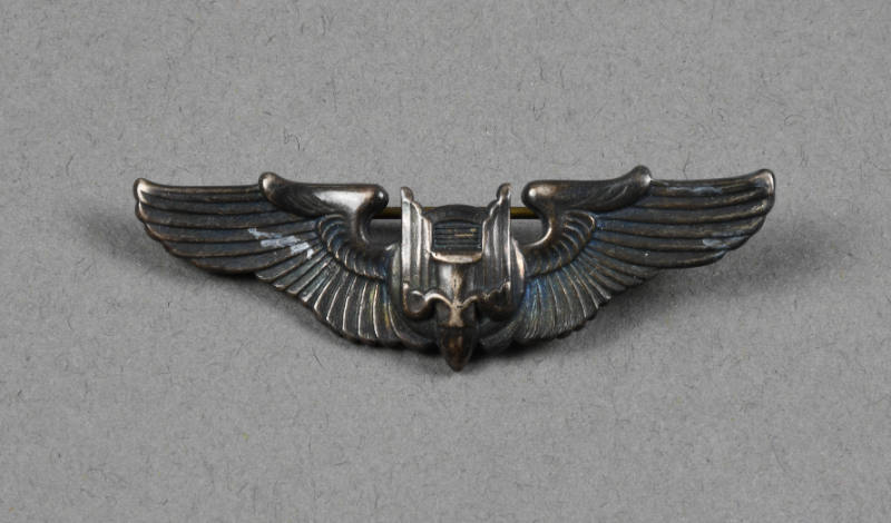 Badge, Military