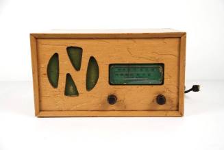 Radio, Table