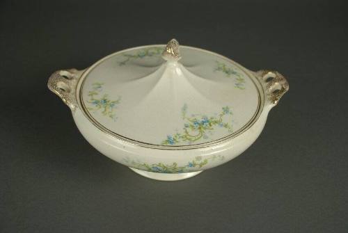 Tureen