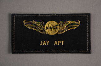 Badge, Identification