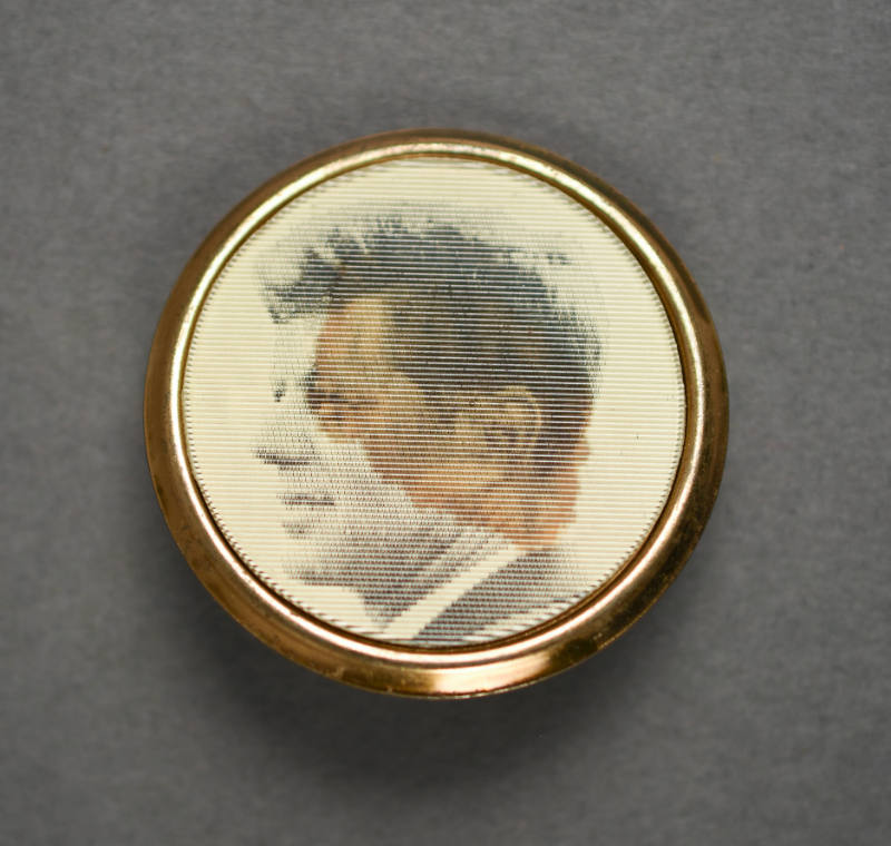 Button, Campaign