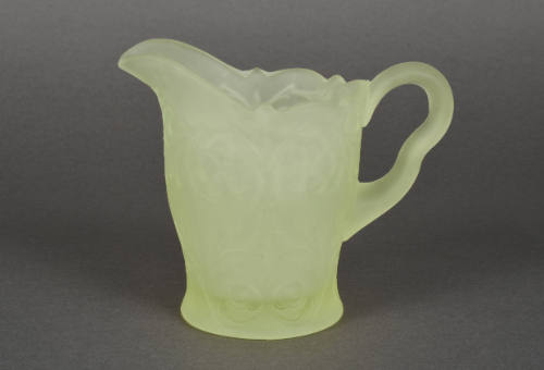 Pitcher, Cream